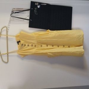 Yellow sundress with pockets